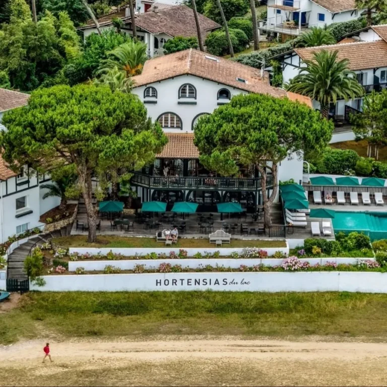 Les Hortensias du Lac in Hossegor